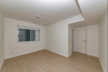 Apartamento à venda com 325m², 3 quartos e 4 vagasSuíte 2