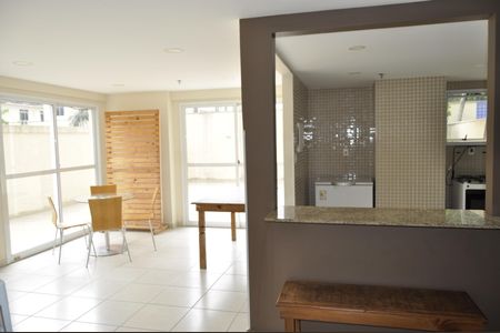Apartamento à venda com 70m², 3 quartos e 1 vagaÁrea comum