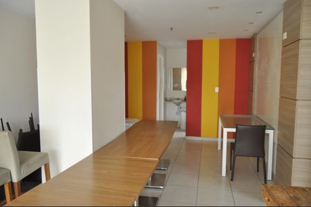 Apartamento à venda com 70m², 3 quartos e 1 vagaÁrea comum