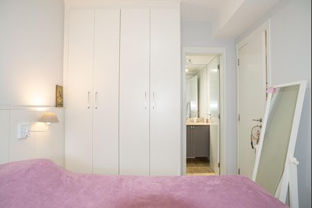 Apartamento à venda com 48m², 1 quarto e 1 vagaQuarto