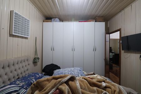 Quarto 1 de casa à venda com 2 quartos, 160m² em Niterói, Canoas