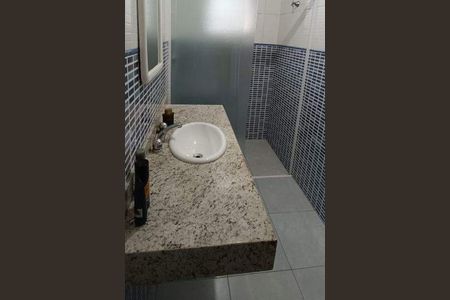 Casa à venda com 254m², 3 quartos e 2 vagas