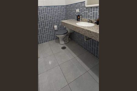 Casa à venda com 254m², 3 quartos e 2 vagas