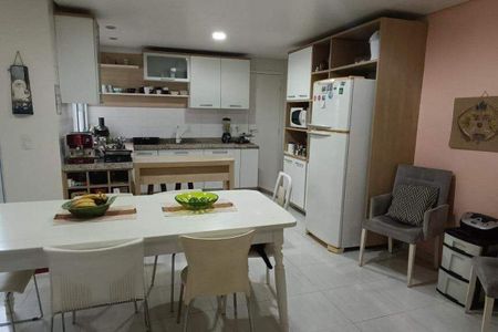 Casa à venda com 254m², 3 quartos e 2 vagas