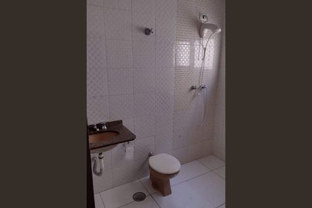 Casa à venda com 254m², 3 quartos e 2 vagas