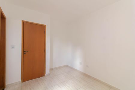 Casa de condomínio para alugar com 68m², 2 quartos e 2 vagas Casa de condomínio para alugar com 68m², 2 quartos e 2 vagasSuíte 2