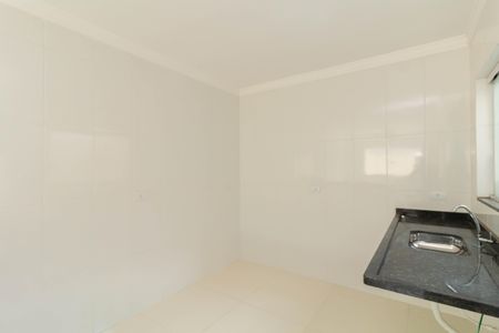 Casa de condomínio para alugar com 68m², 2 quartos e 2 vagas Casa de condomínio para alugar com 68m², 2 quartos e 2 vagasCozinha