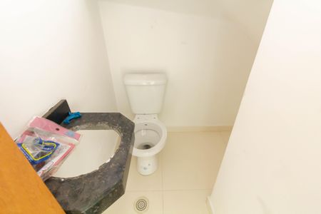 Casa de condomínio para alugar com 68m², 2 quartos e 2 vagas Casa de condomínio para alugar com 68m², 2 quartos e 2 vagasLavabo