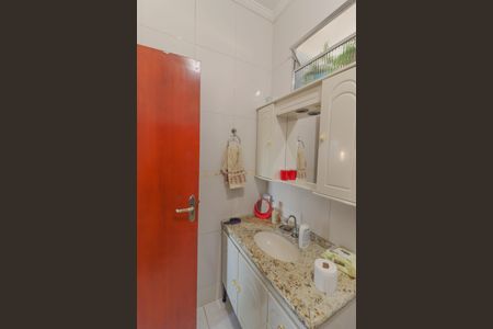 Casa à venda com 298m², 4 quartos e 2 vagasBanheiro