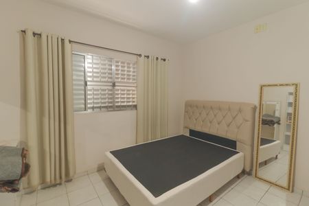 Casa à venda com 298m², 4 quartos e 2 vagasEdícula