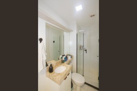 Apartamento para alugar com 35m², 2 quartos e sem vaga Apartamento para alugar com 35m², 2 quartos e sem vagaBanheiro Social