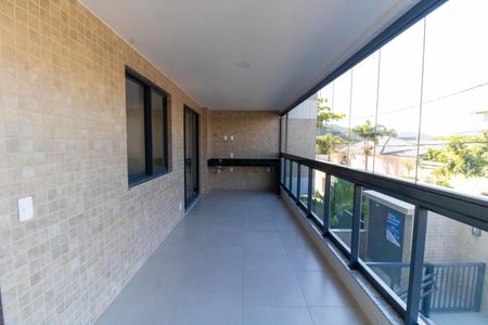 Apartamento para alugar com 100m², 2 quartos e 1 vaga Apartamento para alugar com 100m², 2 quartos e 1 vagaVaranda da Sala