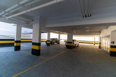 Apartamento para alugar com 100m², 2 quartos e 1 vaga Apartamento para alugar com 100m², 2 quartos e 1 vagaGaragem
