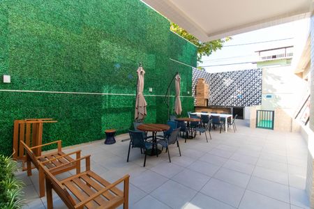 Apartamento para alugar com 100m², 2 quartos e 1 vaga Apartamento para alugar com 100m², 2 quartos e 1 vagaÁrea comum