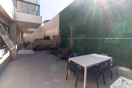 Apartamento para alugar com 100m², 2 quartos e 1 vaga Apartamento para alugar com 100m², 2 quartos e 1 vagaÁrea comum