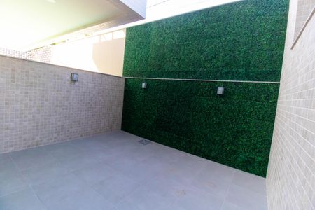 Apartamento para alugar com 100m², 2 quartos e 1 vaga Apartamento para alugar com 100m², 2 quartos e 1 vagaÁrea comum