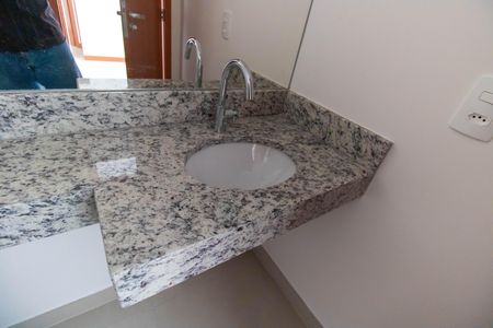 Apartamento para alugar com 100m², 2 quartos e 1 vaga Apartamento para alugar com 100m², 2 quartos e 1 vagaLavabo