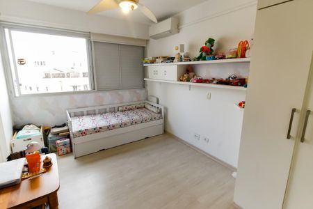 Apartamento à venda com 200m², 4 quartos e 3 vagasSuíte 2