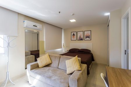 Studio para alugar com 34m², 1 quarto e 1 vaga Studio para alugar com 34m², 1 quarto e 1 vagaStudio