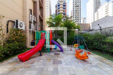 Studio para alugar com 34m², 1 quarto e 1 vaga Studio para alugar com 34m², 1 quarto e 1 vagaÁrea comum - Playground