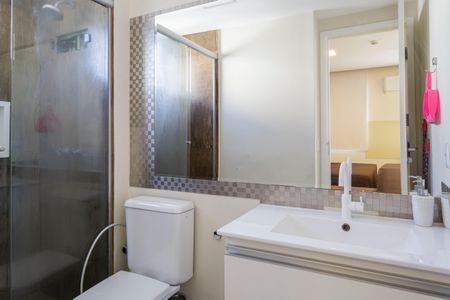 Studio para alugar com 34m², 1 quarto e 1 vaga Studio para alugar com 34m², 1 quarto e 1 vagaBanheiro