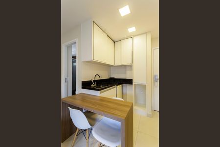 Studio para alugar com 34m², 1 quarto e 1 vaga Studio para alugar com 34m², 1 quarto e 1 vagaCozinha