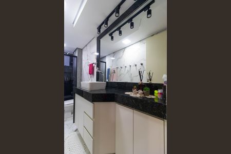 Apartamento à venda com 77m², 3 quartos e 1 vaga Apartamento à venda com 77m², 3 quartos e 1 vagaBanheiro