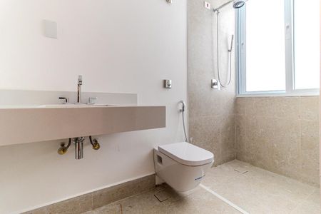Apartamento à venda com 90m², 2 quartos e 1 vagaBanheiro da Suíte