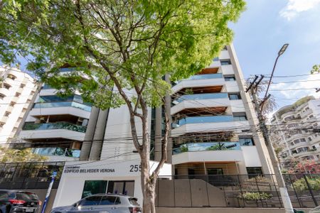 Apartamento à venda com 140m², 3 quartos e 2 vagasFachada