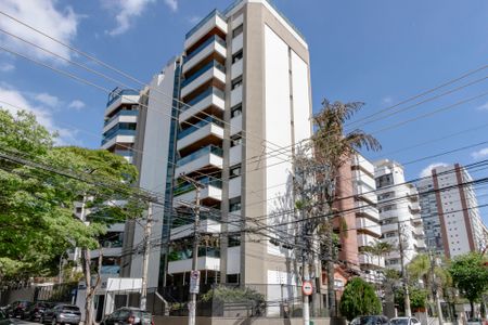 Apartamento à venda com 140m², 3 quartos e 2 vagasFachada