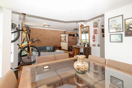 Apartamento à venda com 140m², 3 quartos e 2 vagasSala