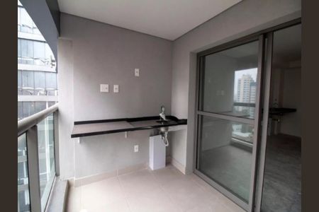 Apartamento à venda com 30m², 1 quarto e sem vaga Apartamento à venda com 30m², 1 quarto e sem vagaSacada