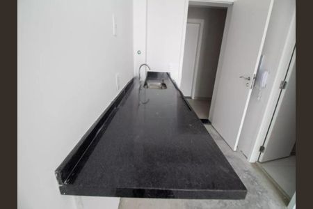 Cozinha de apartamento à venda com 1 quarto, 30m² em Jardim das Acacias, São Paulo