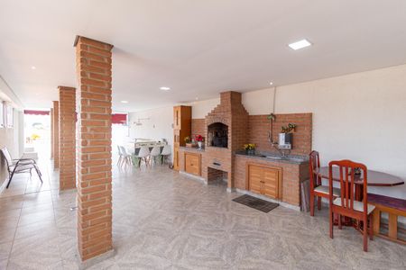Casa à venda com 247m², 3 quartos e 2 vagasQuintal
