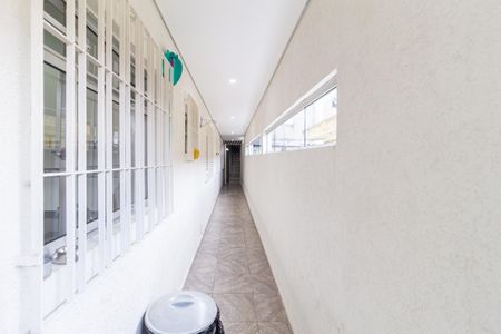 Casa à venda com 247m², 3 quartos e 2 vagasCorredor externo