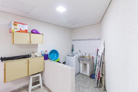 Casa à venda com 247m², 3 quartos e 2 vagasÁrea de serviço