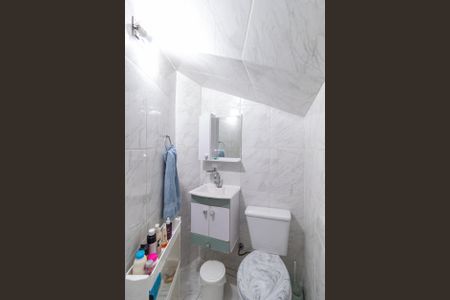 Casa à venda com 247m², 3 quartos e 2 vagasBanheiro da suíte