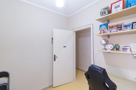 Casa à venda com 247m², 3 quartos e 2 vagasQuarto 2