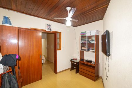 Casa à venda com 247m², 3 quartos e 2 vagasSuíte