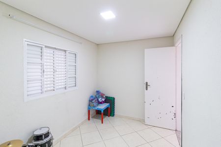 Casa à venda com 247m², 3 quartos e 2 vagasQuarto de serviço