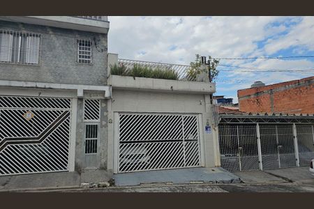 Casa à venda com 247m², 3 quartos e 2 vagasFachada