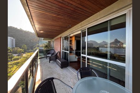 Apartamento para alugar com 220m², 3 quartos e 2 vagas Apartamento para alugar com 220m², 3 quartos e 2 vagasVaranda da Sala