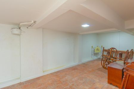 Casa para alugar com 600m², 6 quartos e 4 vagasQuarto de Serviço