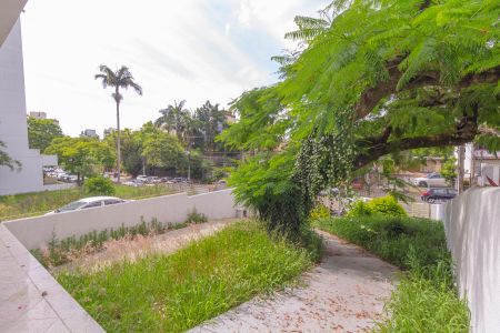 Casa para alugar com 600m², 6 quartos e 4 vagasVista do Quarto 3