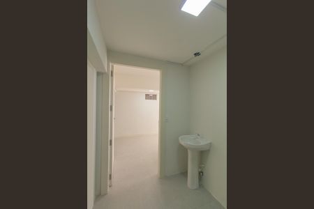 Casa para alugar com 600m², 6 quartos e 4 vagasLavabo