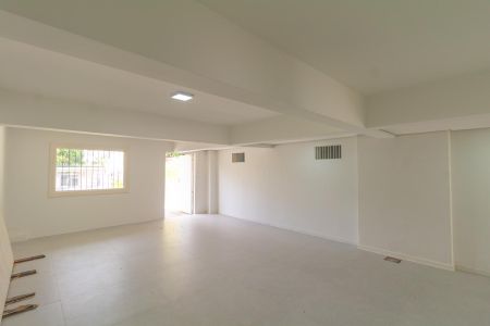Casa para alugar com 600m², 6 quartos e 4 vagasSala