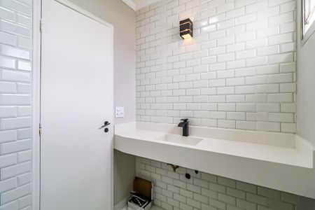 Apartamento à venda com 123m², 2 quartos e 2 vagasBanheiro da Suíte 1