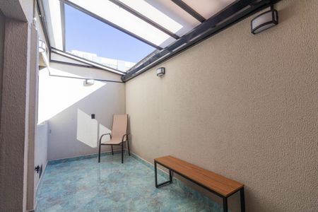 Apartamento para alugar com 45m², 1 quarto e sem vagaQuintal