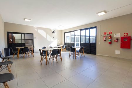 Apartamento para alugar com 45m², 1 quarto e sem vagaÁrea comum - Salão de festas