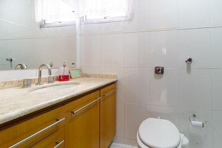 Apartamento para alugar com 130m², 2 quartos e 1 vagaBanheiro da Suíte